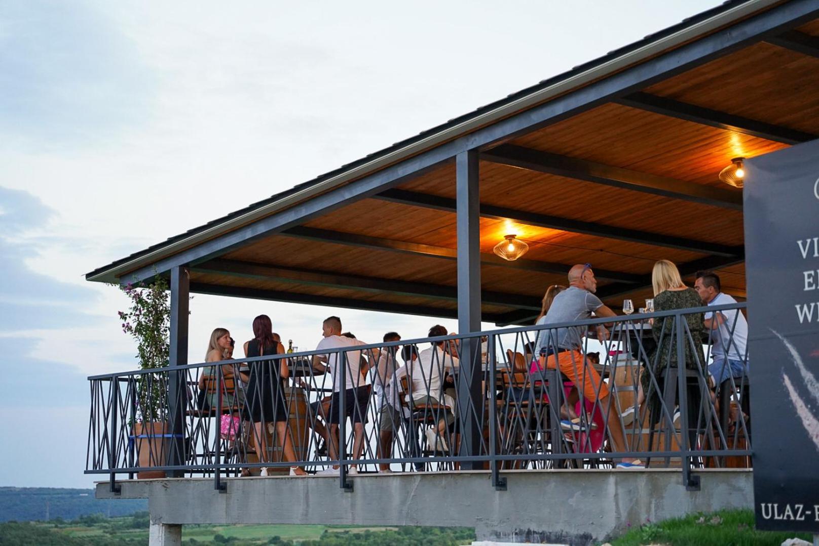 Wine Residence Cattunar Brtonigla Kültér fotó